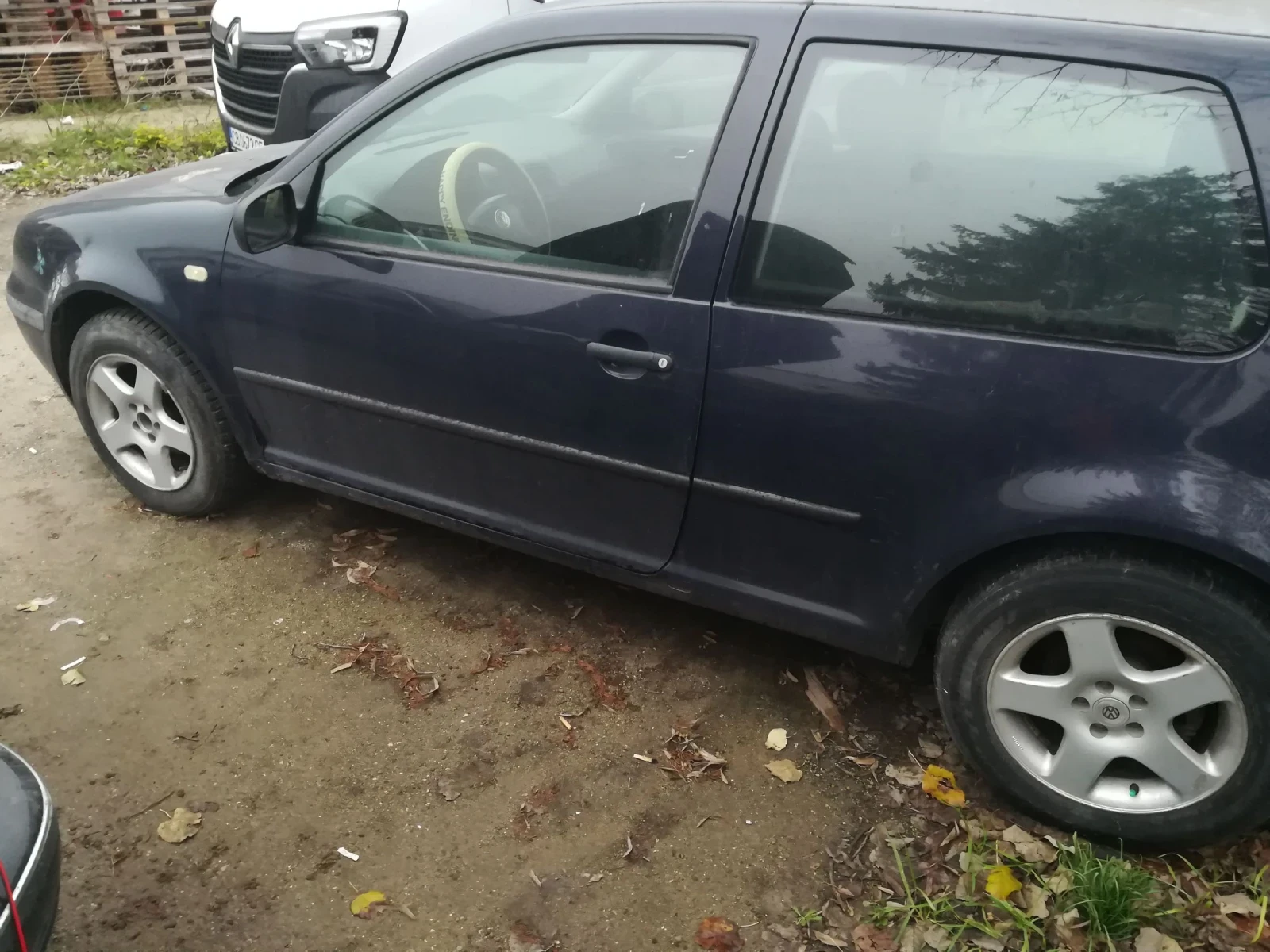 VW Golf 1.4i, снимка 4 - Автомобили и джипове - 54313026