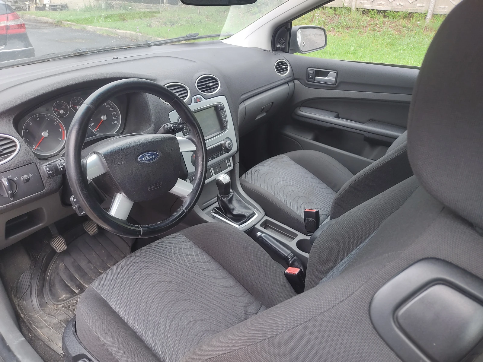 Ford Focus Газ/Бензин, снимка 8 - Автомобили и джипове - 54412843