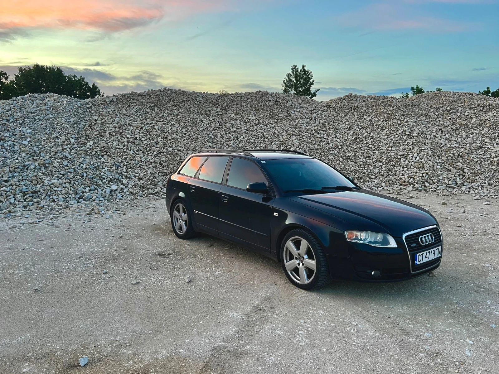 Audi A4, снимка 2 - Автомобили и джипове - 54672765