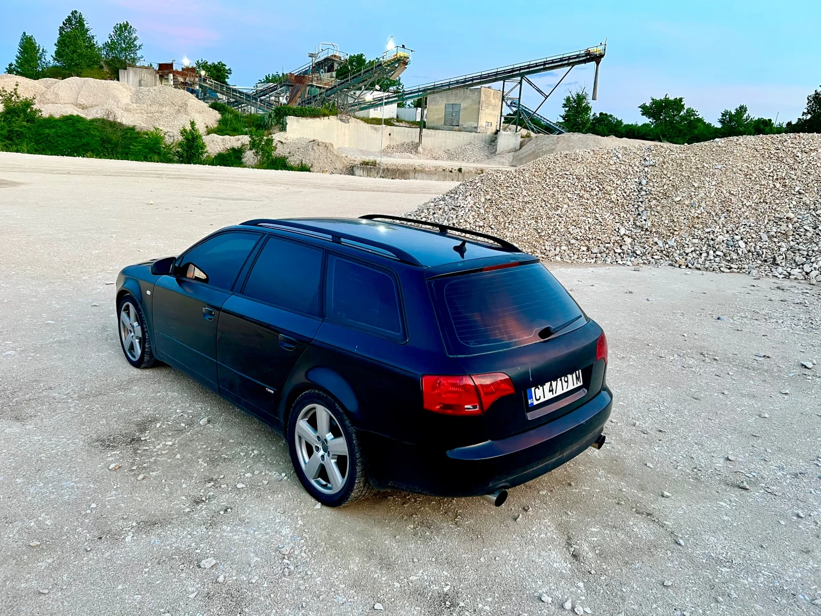 Audi A4, снимка 3 - Автомобили и джипове - 54672765