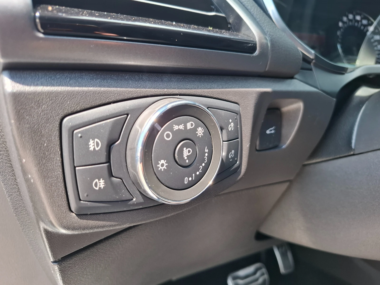 Ford Mondeo 2.0dci 150к.с. , снимка 12 - Автомобили и джипове - 55572016
