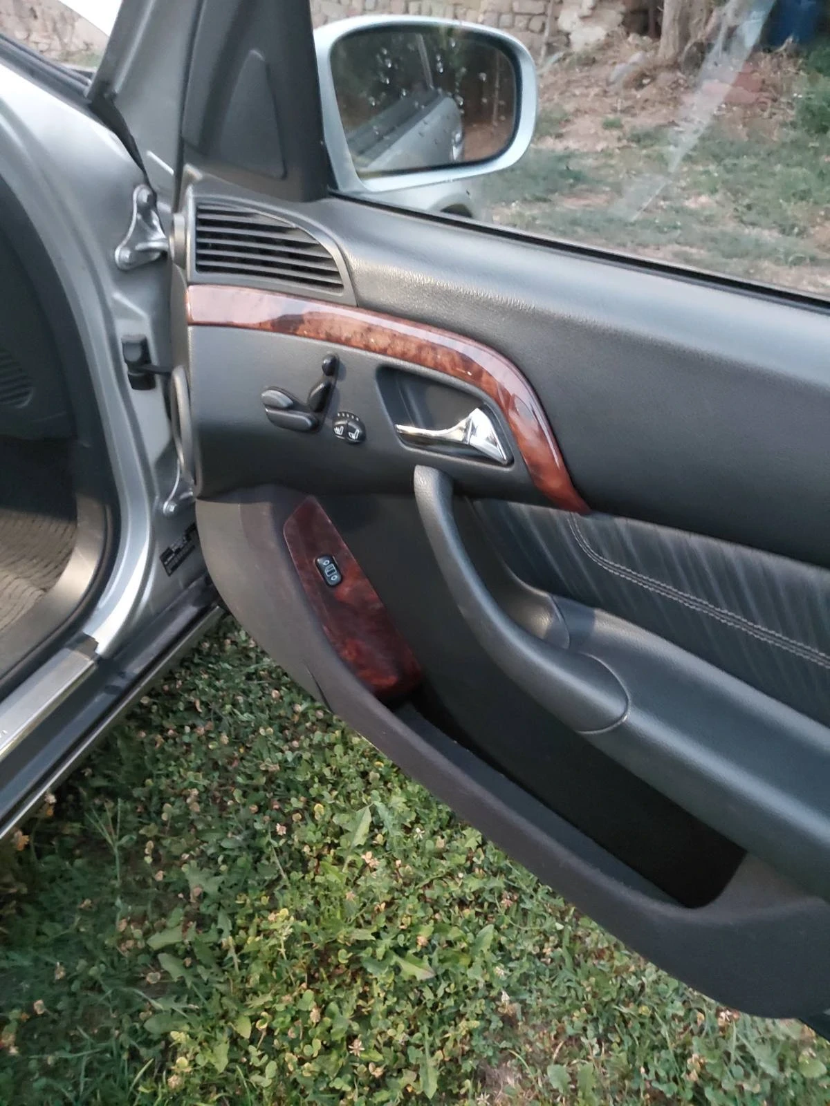 Mercedes-Benz S 320, снимка 12 - Автомобили и джипове - 56007932