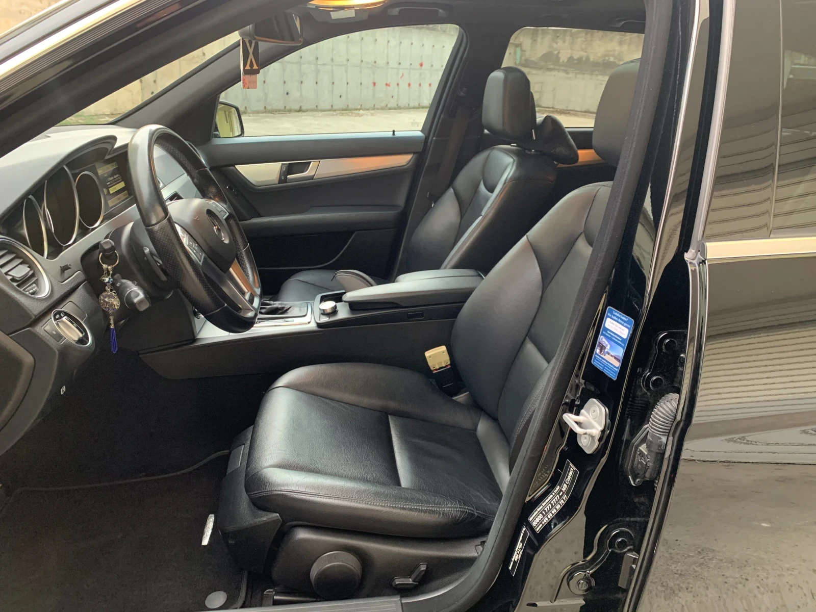 Mercedes-Benz C 350 CDI AMG PACK, снимка 9 - Автомобили и джипове - 56079375