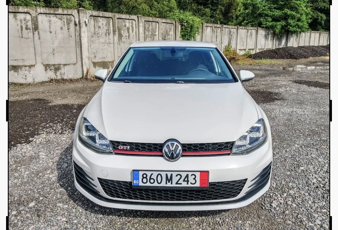 VW Golf, снимка 2 - Автомобили и джипове - 56109199