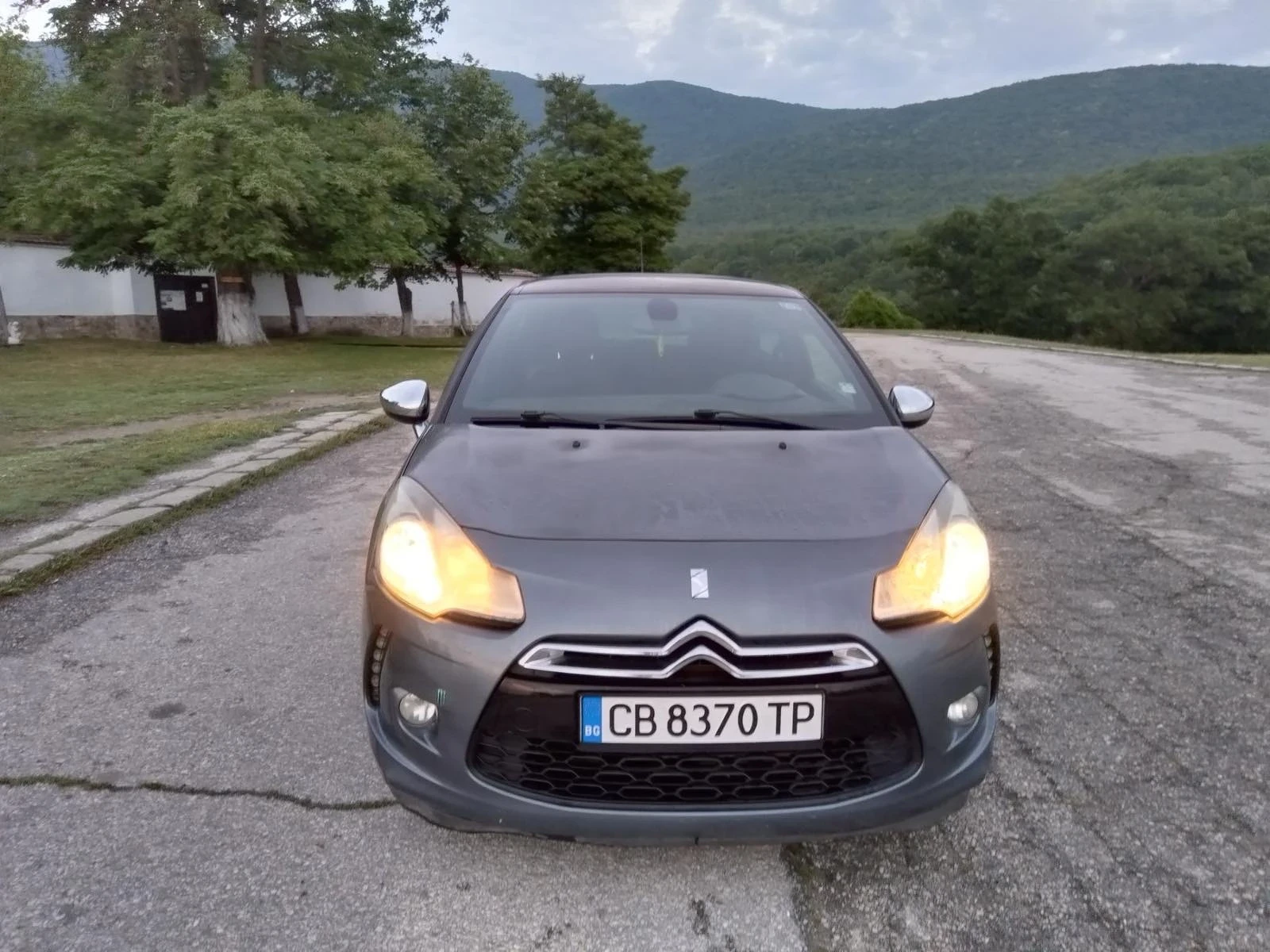 Citroen DS3, снимка 3 - Автомобили и джипове - 56585290