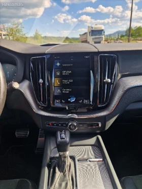 Volvo XC60 R LINE - 23000 € / 44984.09 лв. - 11046653 3