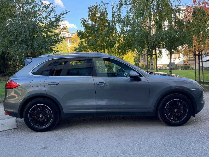 Porsche Cayenne S / 4.8 / ПАНОРАМА / РЕГИСТРИРАН, снимка 8 - Автомобили и джипове - 47580538