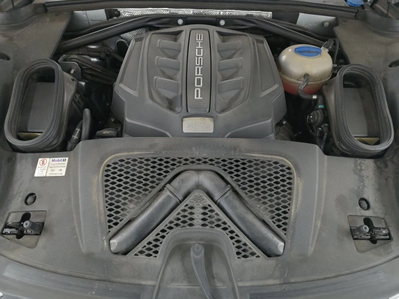 Porsche Macan S* PDK* ПОДГРЕВ* КАМЕРА* КЕЙЛЕС* LANE* ASSIST, снимка 15 - Автомобили и джипове - 52699537