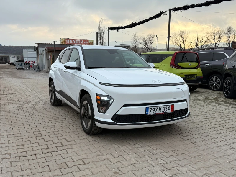 Hyundai Kona Long Range * 65.4kWh * Distronic * Full LED * , снимка 3 - Автомобили и джипове - 52677275