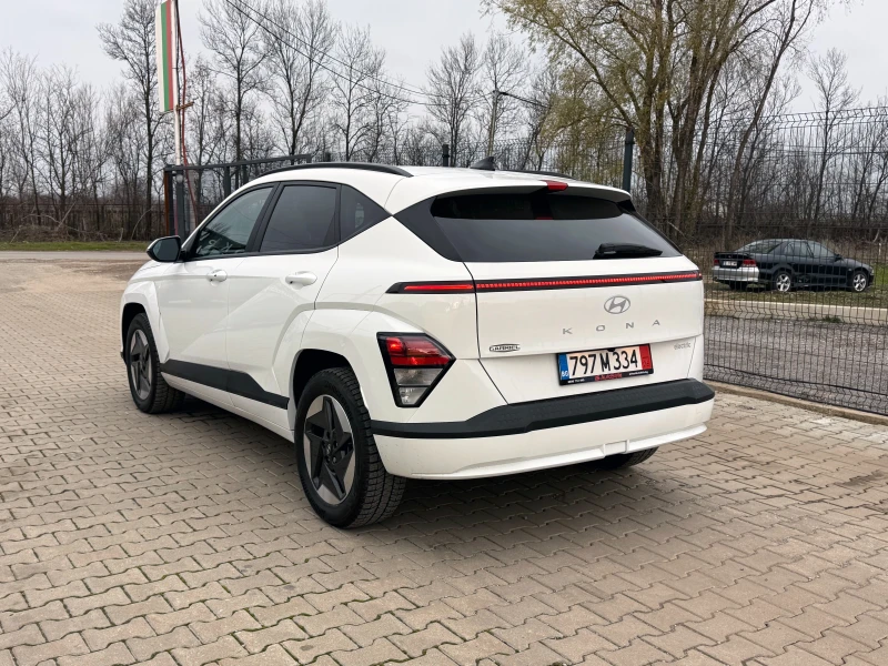 Hyundai Kona Long Range * 65.4kWh * Distronic * Full LED * , снимка 6 - Автомобили и джипове - 52677275