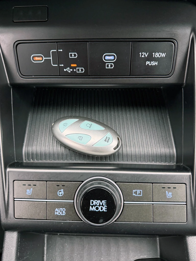 Hyundai Kona Long Range * 65.4kWh * Distronic * Full LED * , снимка 17 - Автомобили и джипове - 52677275