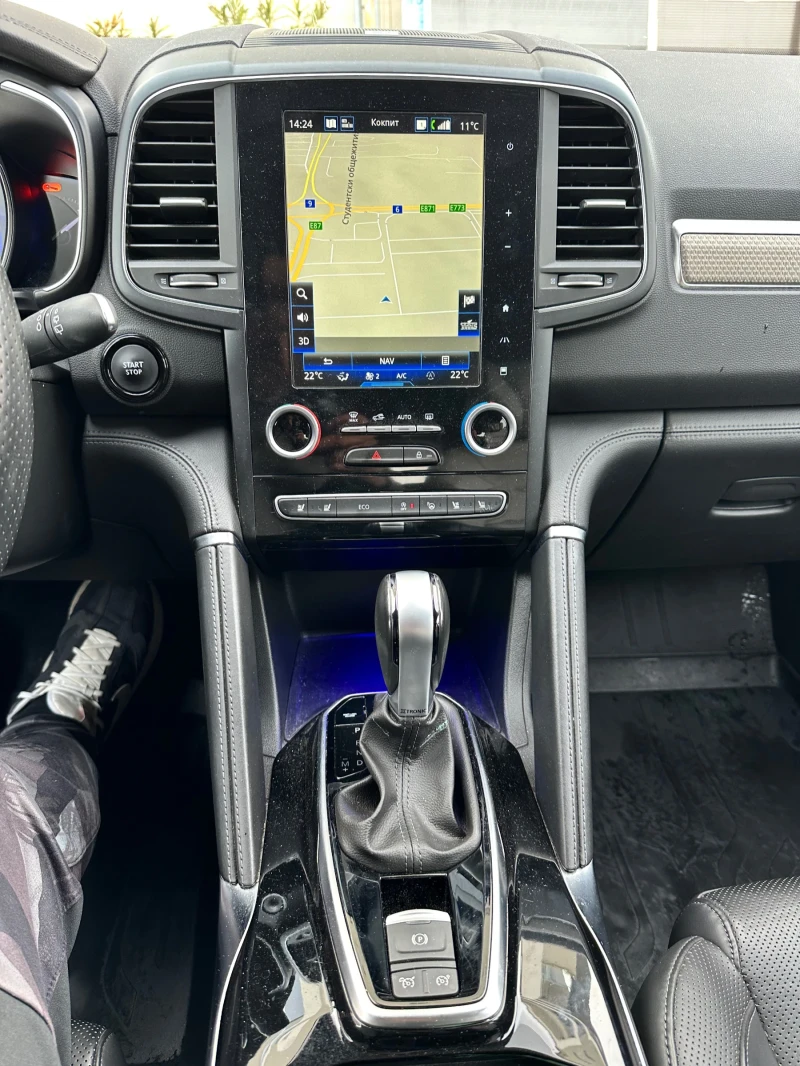 Renault Koleos 2.0dci, снимка 10 - Автомобили и джипове - 52946748