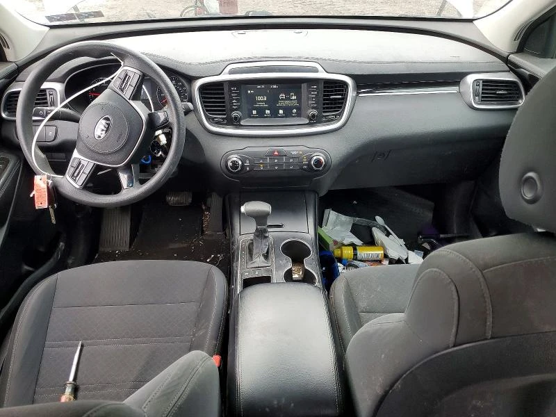 Kia Sorento 3.3L 6 ALL WHEEL DRIVE, снимка 8 - Автомобили и джипове - 53683119