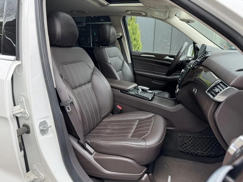 Mercedes-Benz GLE 350 4MATIC, снимка 13 - Автомобили и джипове - 53871572