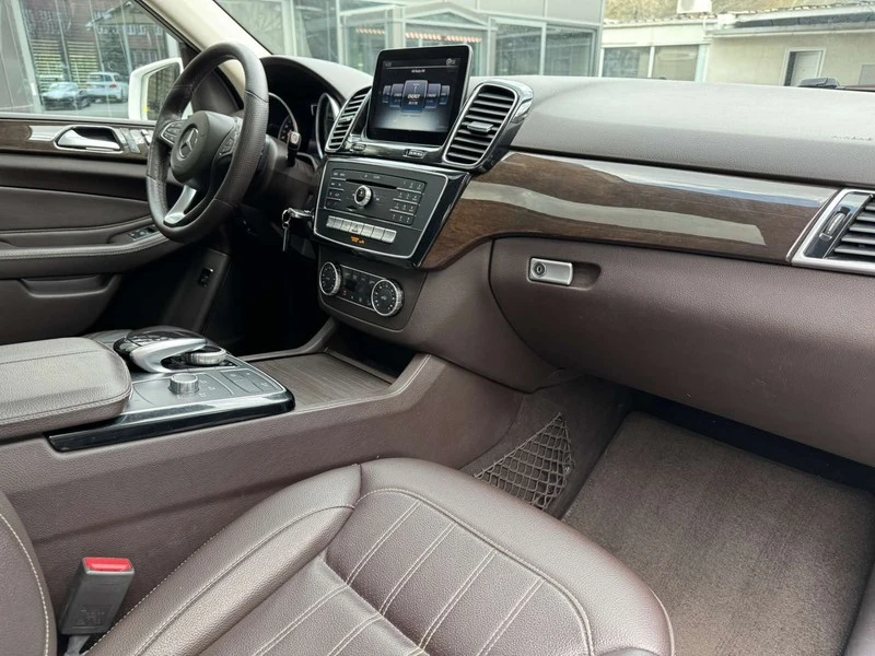 Mercedes-Benz GLE 350 4MATIC, снимка 12 - Автомобили и джипове - 53871572