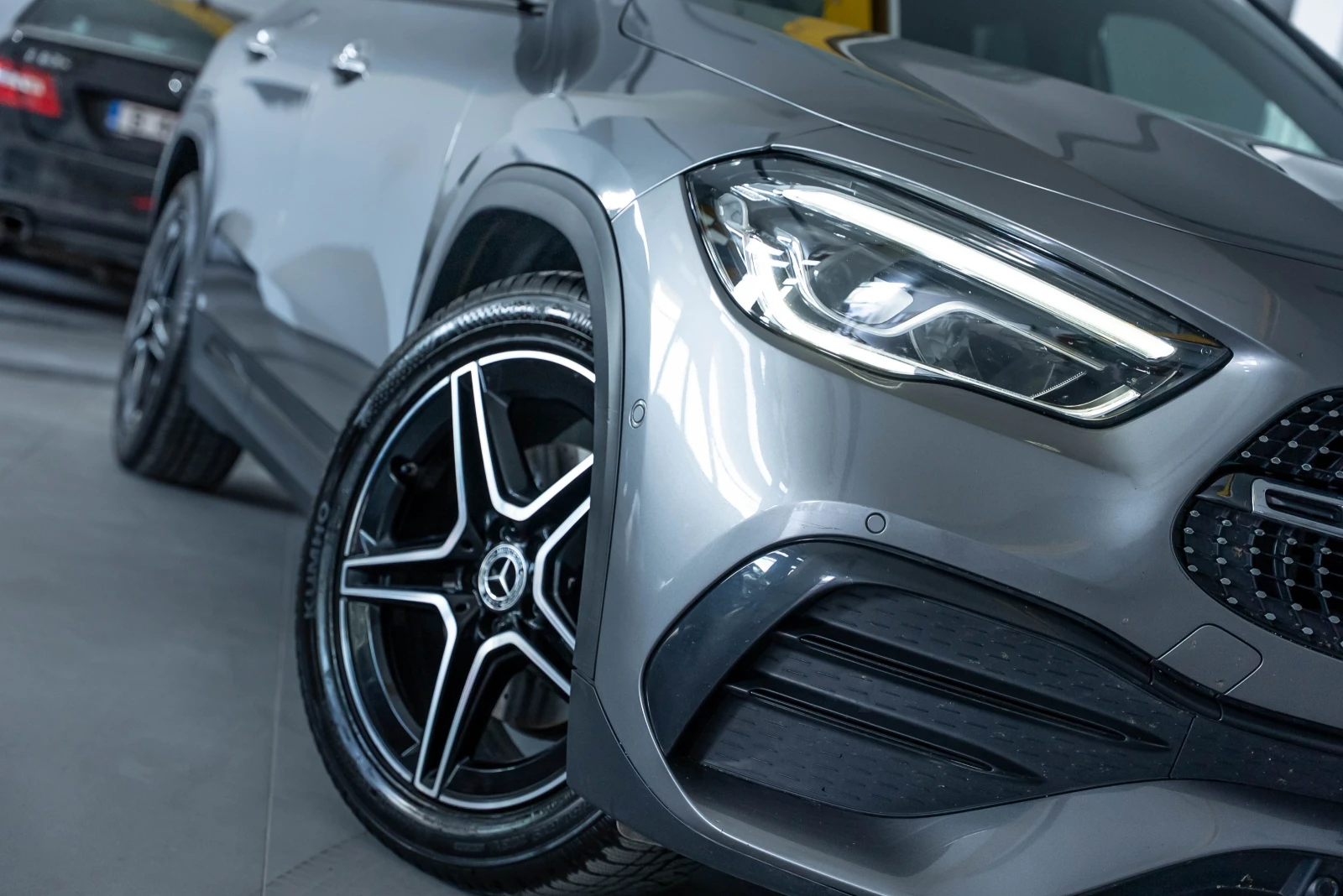 Mercedes-Benz GLA 200  - изображение 2