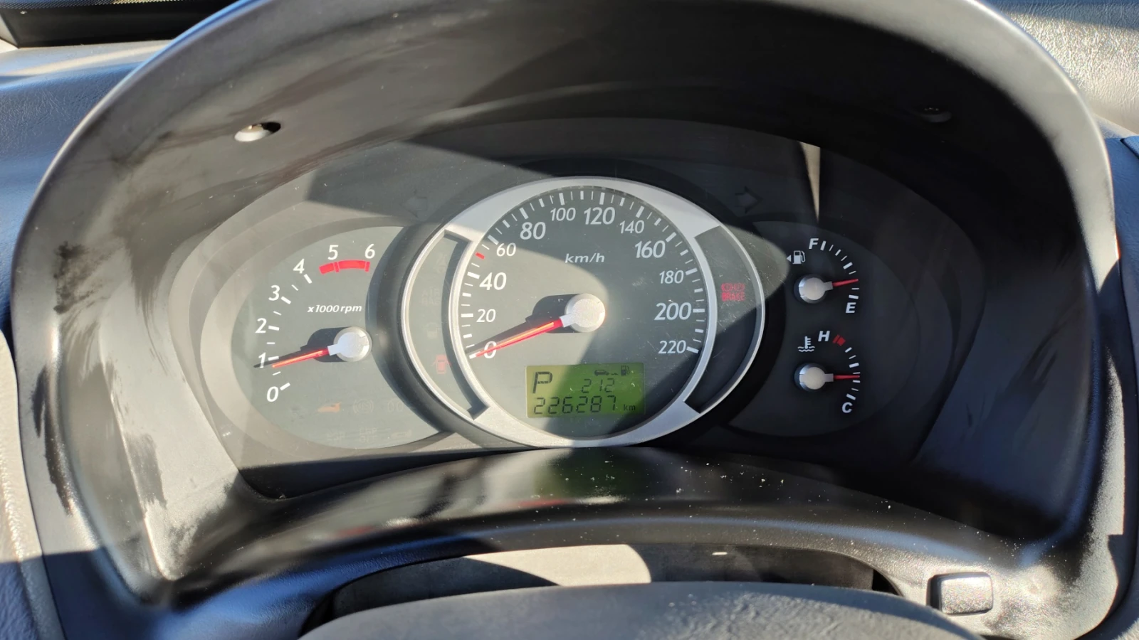 Hyundai Tucson 2.0TD 4x4 automat | Mobile.bg   12