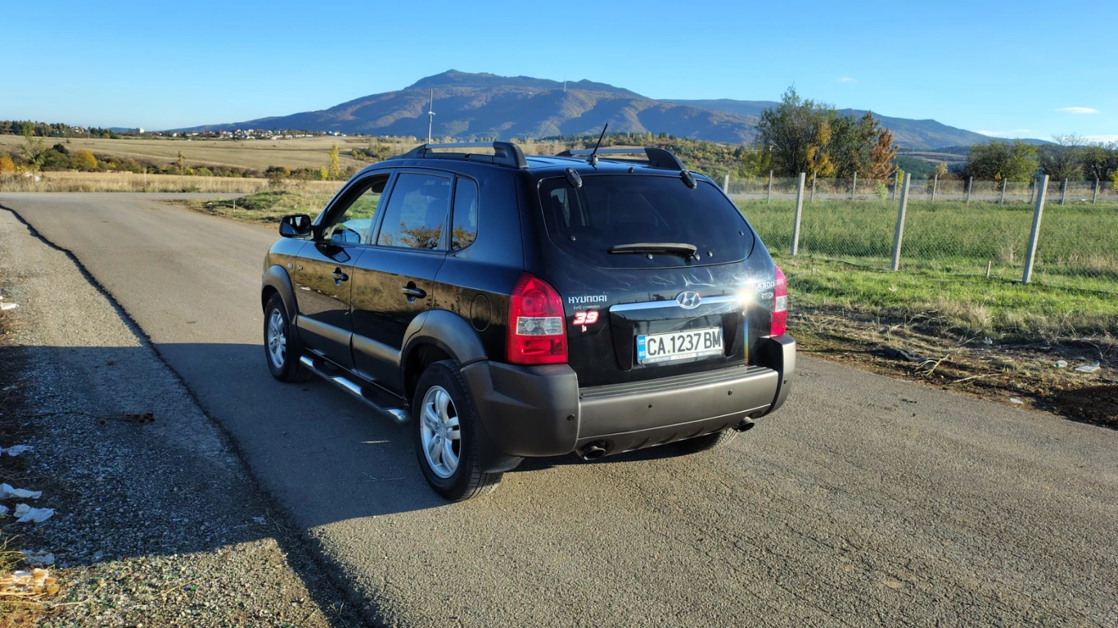 Hyundai Tucson 2.0TD 4x4 automat - изображение 7