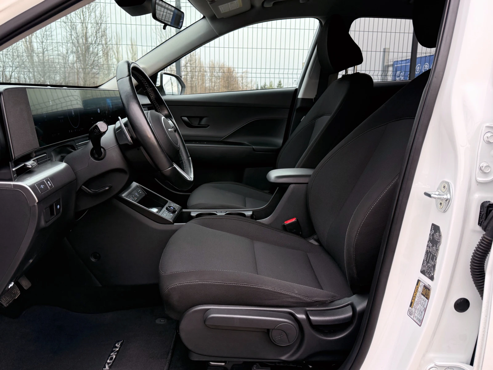 Hyundai Kona Long Range * 65.4kWh * Distronic * Full LED *  - изображение 8