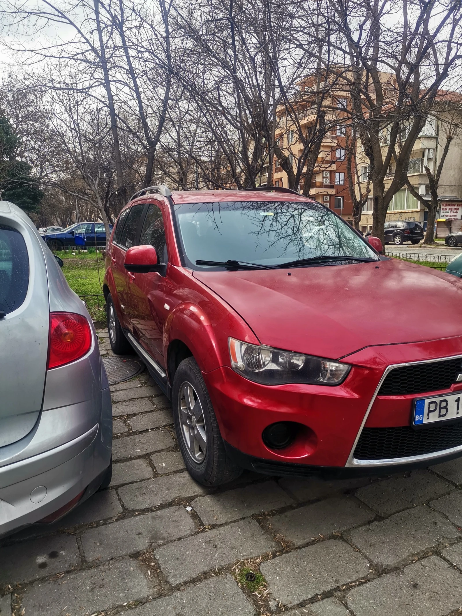 Mitsubishi Outlander 2.4i, снимка 3 - Автомобили и джипове - 53946242