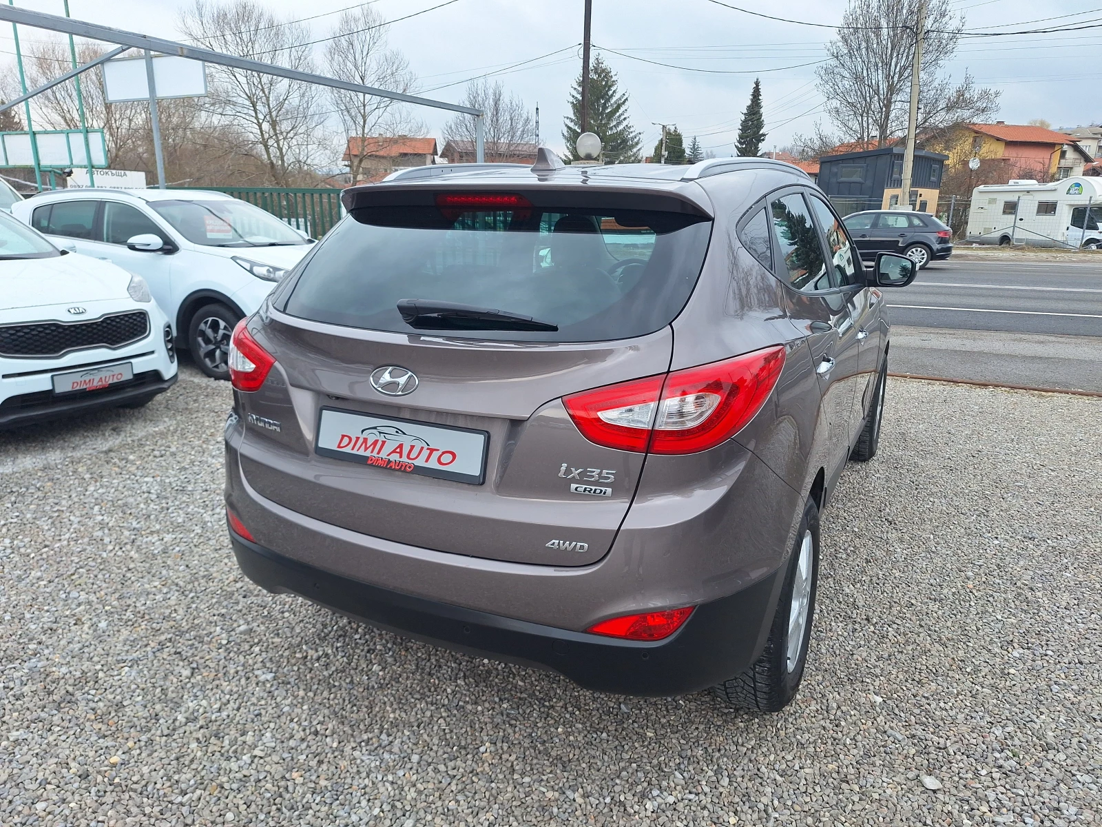 Hyundai IX35 2.0crdi 136ks 4x4 Face Koja Navi Full!, снимка 3 - Автомобили и джипове - 53961203