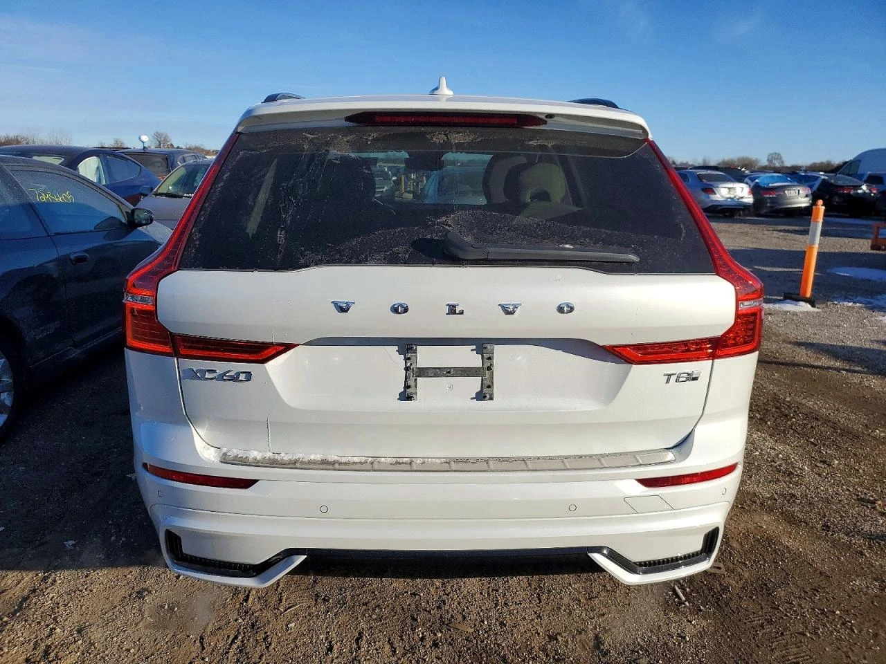Volvo XC60 * PLUG-IN HYBRID* , снимка 6 - Автомобили и джипове - 54062135
