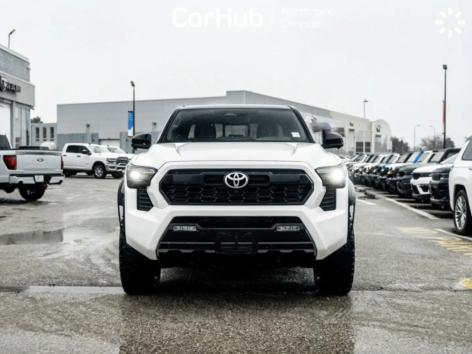 Toyota Tacoma 2024 Toyota Tacoma TRD OFF-ROAD, снимка 2 - Автомобили и джипове - 54065576