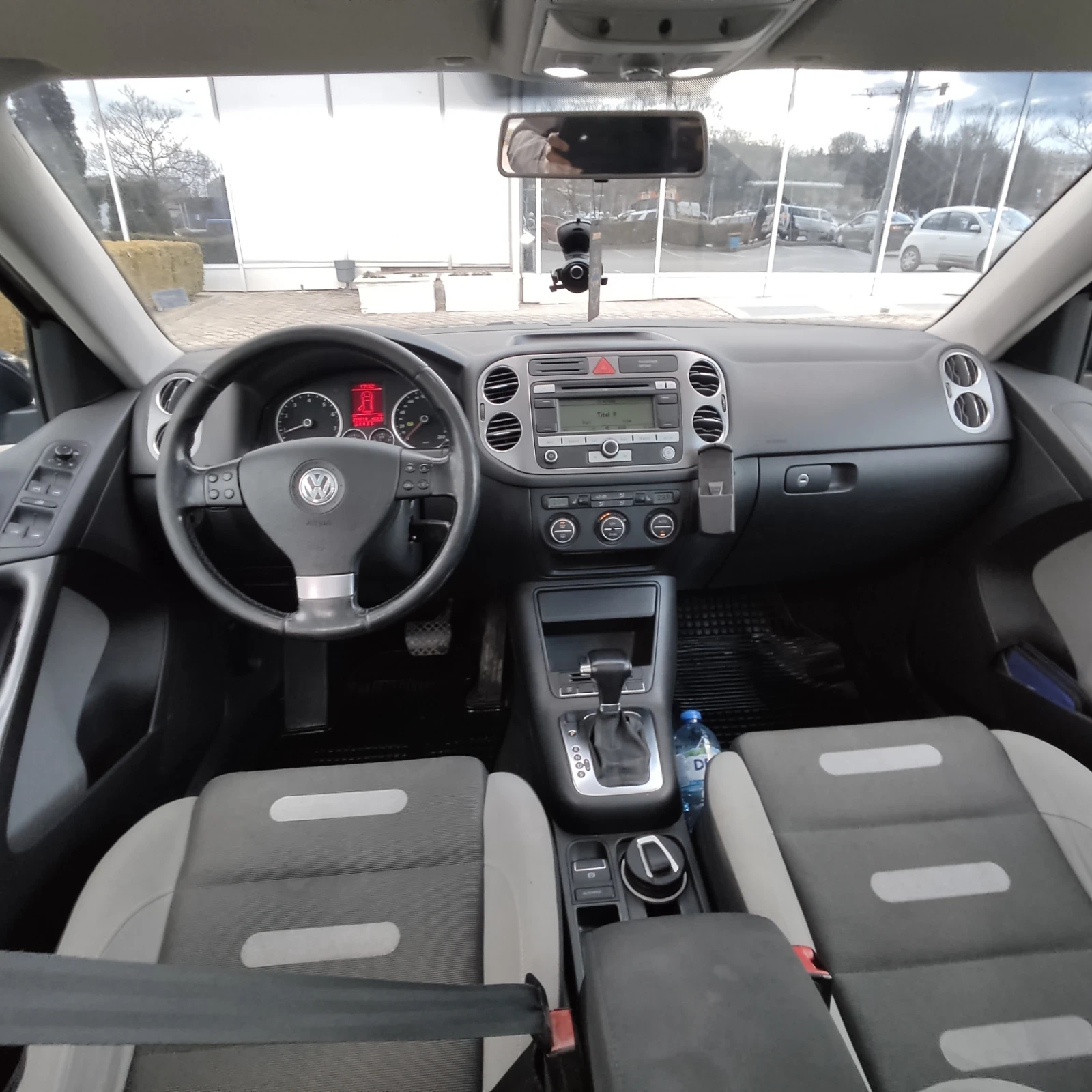 VW Tiguan TSI, снимка 10 - Автомобили и джипове - 54271501