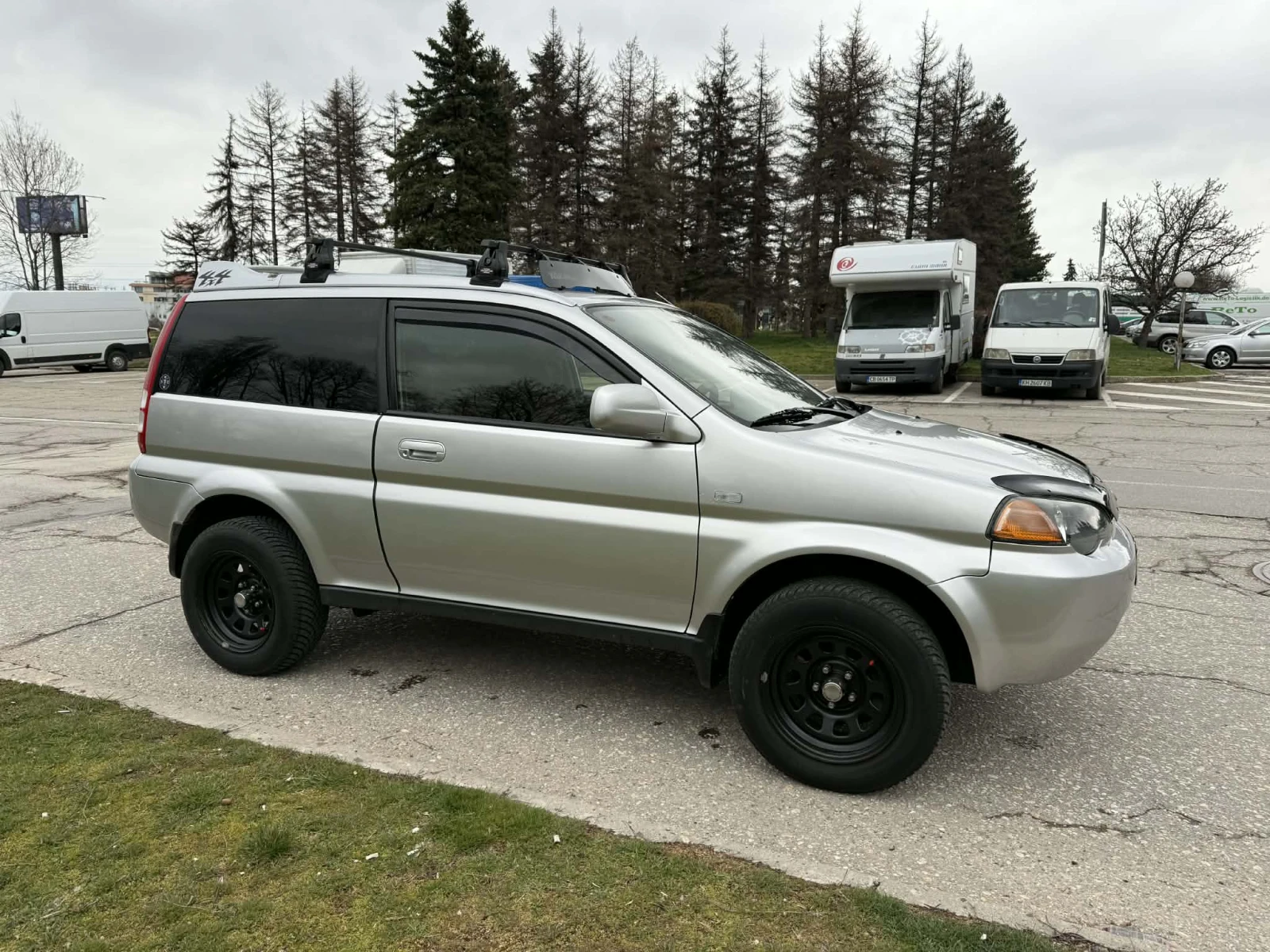 Honda Hr-v 4WD, снимка 2 - Автомобили и джипове - 54840501