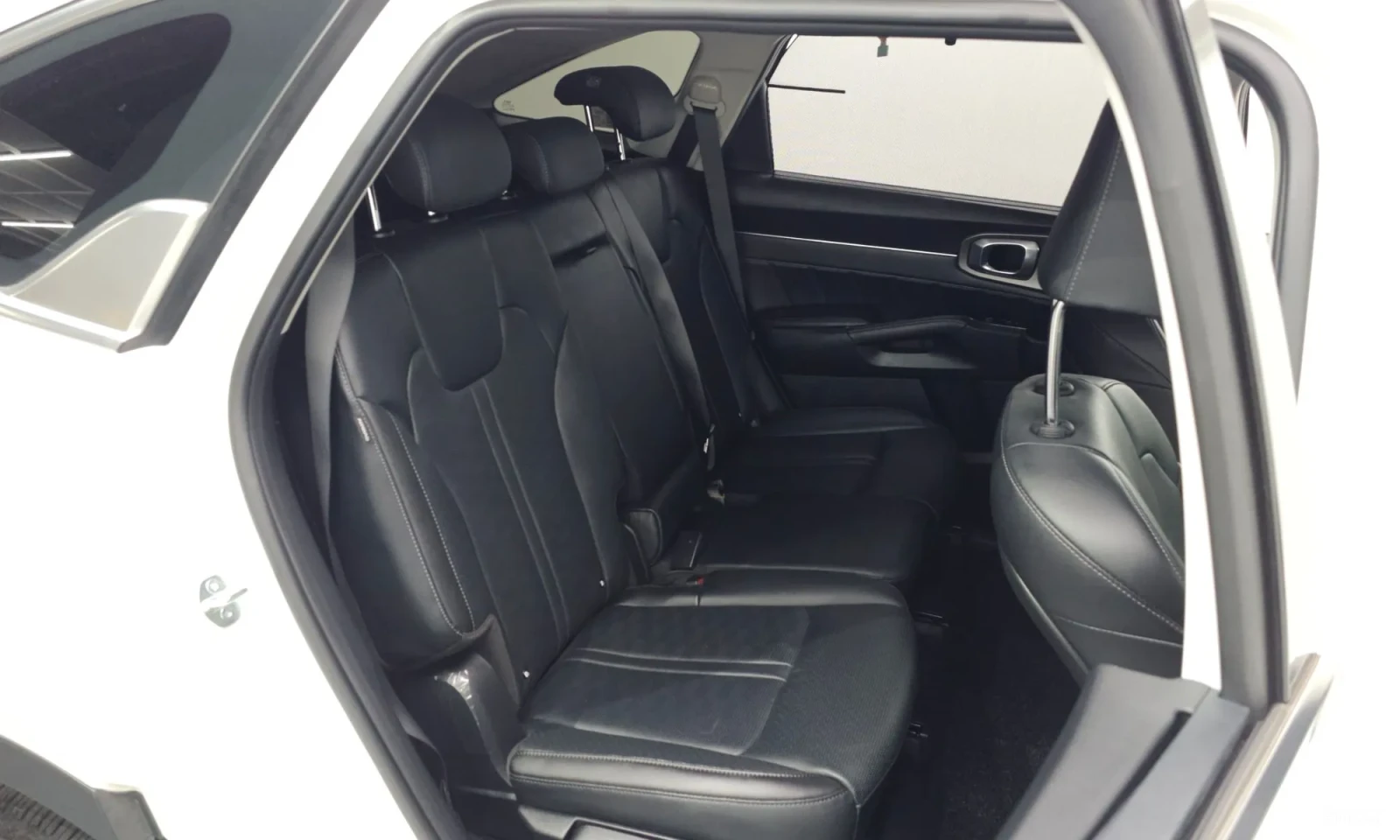 Kia Sorento SIGNATURE 2.5T 4WD FULL EXTRA 10 000 KM, снимка 12 - Автомобили и джипове - 54909555