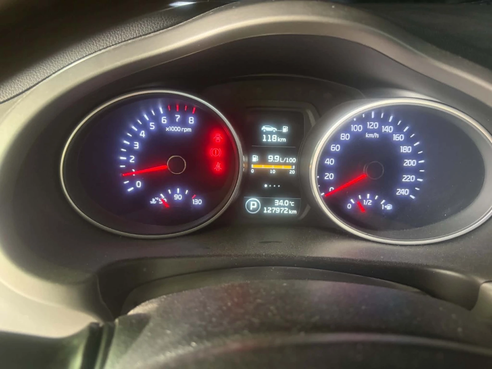 Kia Sportage, снимка 5 - Автомобили и джипове - 55248442