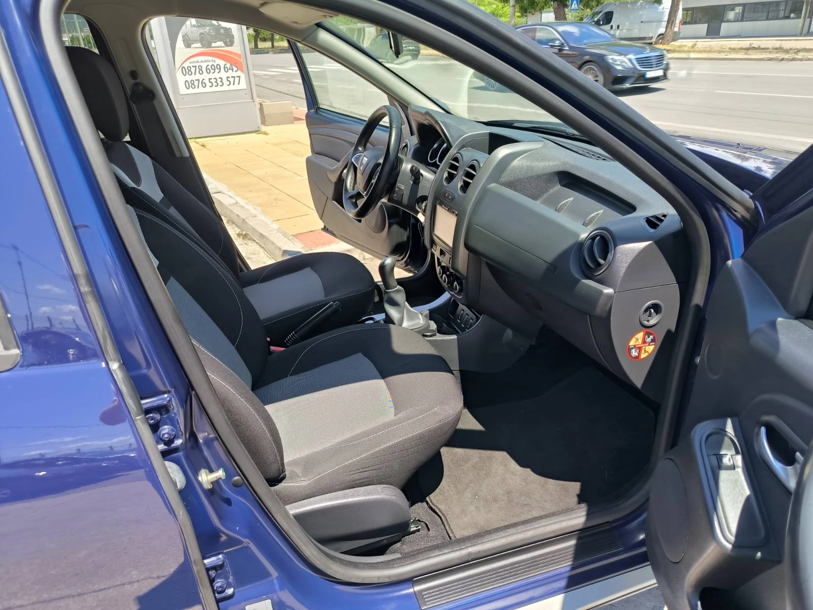 Dacia Duster 1.6i-Gpl-Navi-Kamera-Euro-6B, снимка 17 - Автомобили и джипове - 55277194