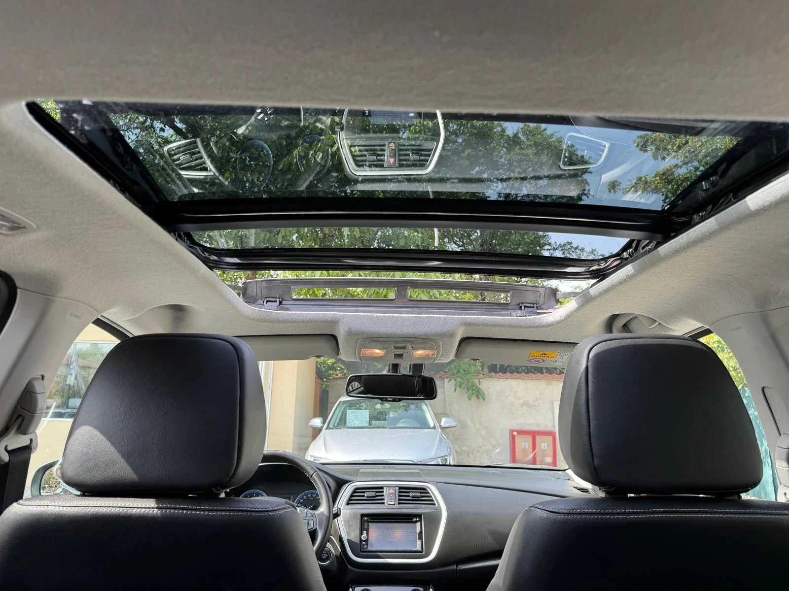 Suzuki SX4 S-Cross 1.6i Sergio Sellano Top - 4X4 - ���������! | Mobile.bg � ����������� 9