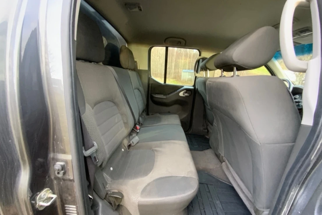 Nissan Navara Пикап , снимка 7 - Автомобили и джипове - 56084975