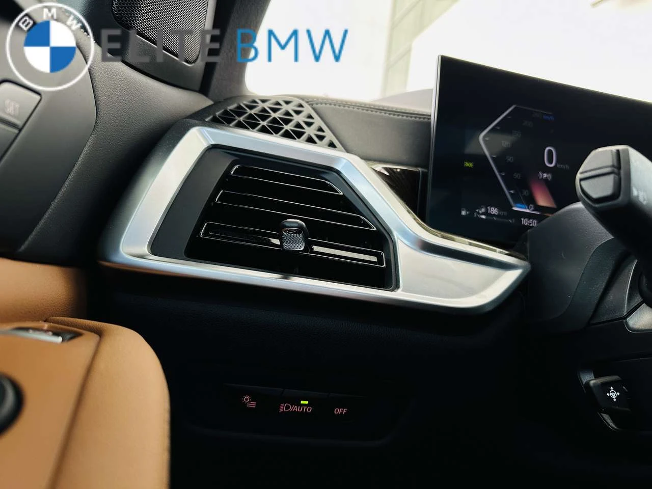 BMW X5 X5 xDrive50e Plug-In Hybrid, снимка 13 - Автомобили и джипове - 56703149