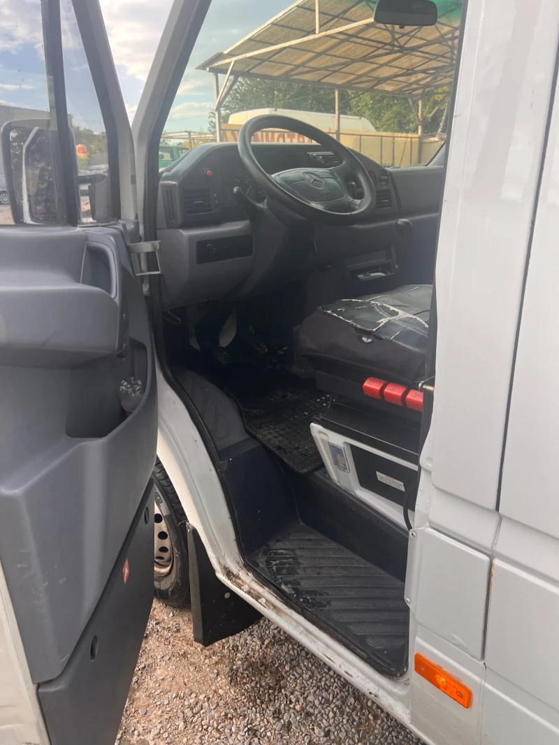 Mercedes-Benz Sprinter 212, снимка 15 - Бусове и автобуси - 47388619