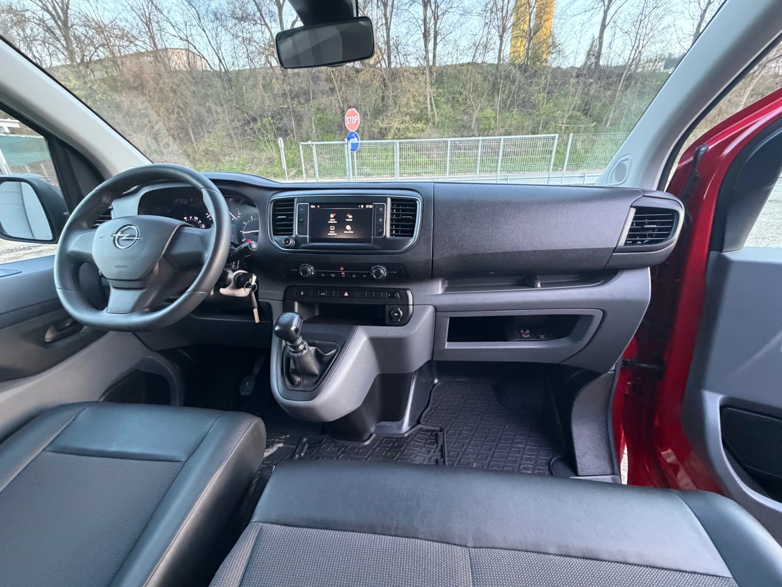 Opel Vivaro 2.0DIESEL* MAXI* 02.02.2020* EVRO6, снимка 14 - Бусове и автобуси - 54163131