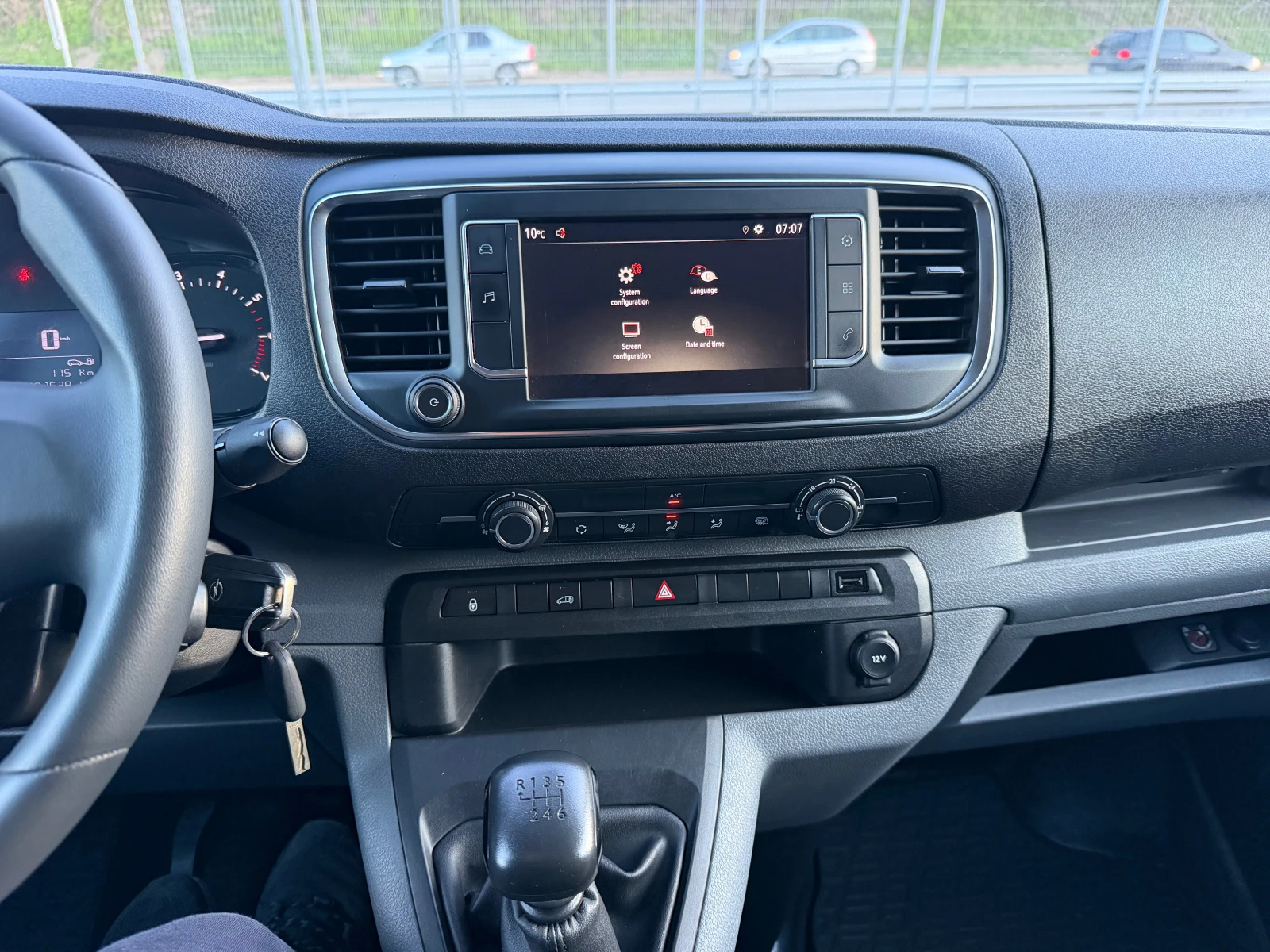 Opel Vivaro 2.0DIESEL* MAXI* 02.02.2020* EVRO6, снимка 16 - Бусове и автобуси - 54163131