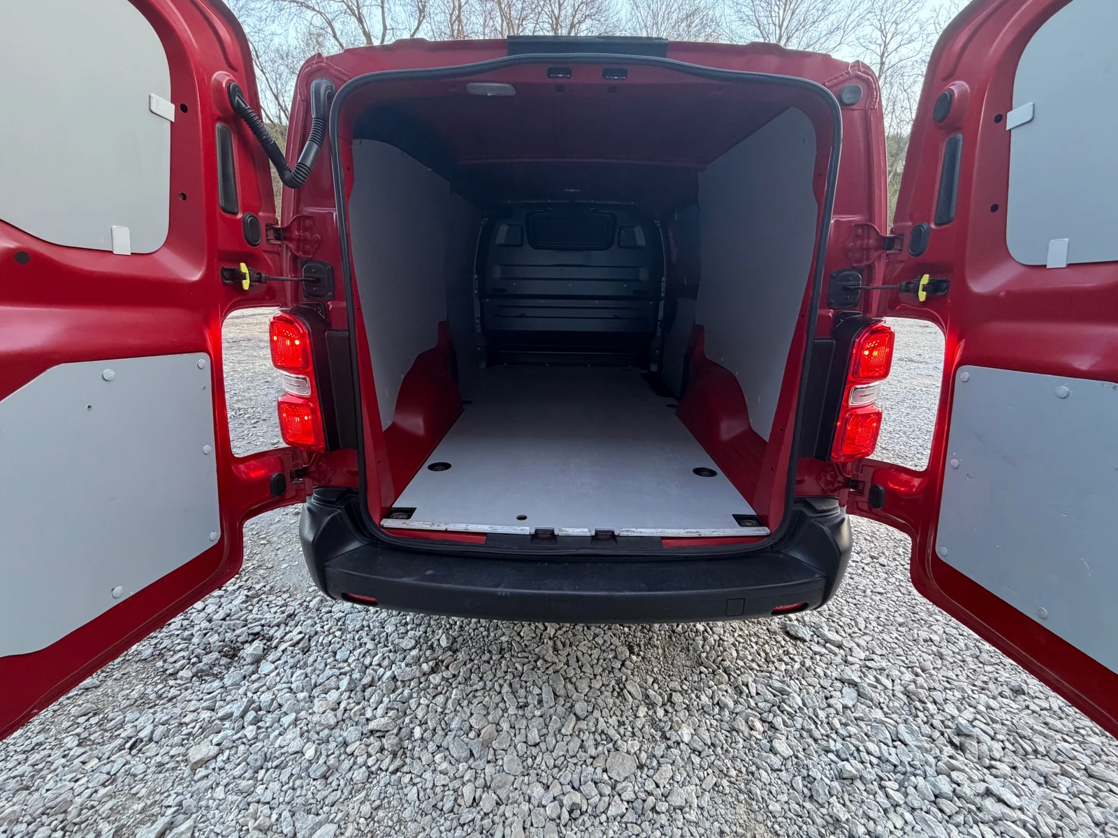 Opel Vivaro 2.0DIESEL* MAXI* 02.02.2020* EVRO6, снимка 8 - Бусове и автобуси - 54163131