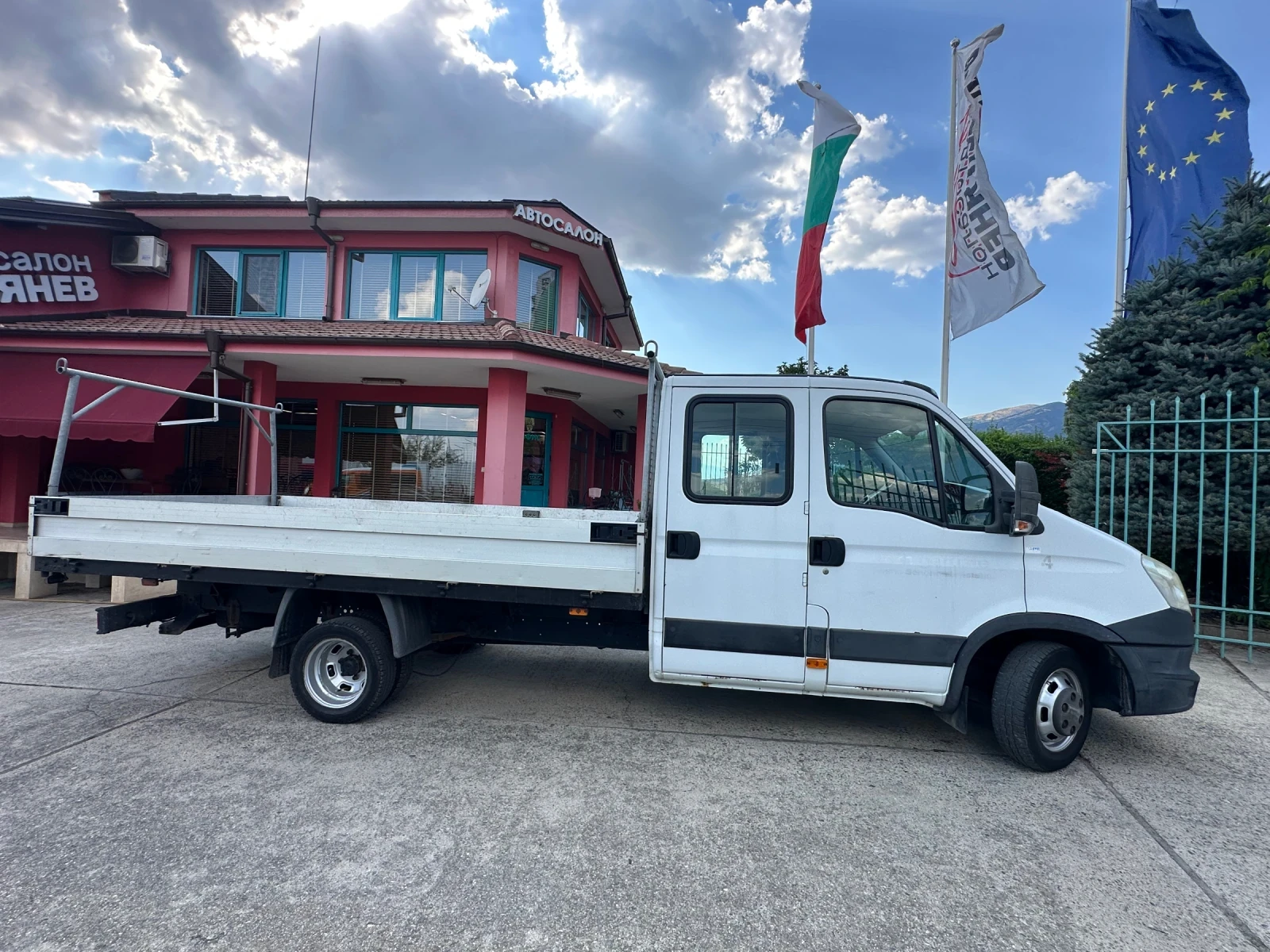Iveco Daily 3.0HPI* 35C15* 4.10 метра каросерия, снимка 3 - Бусове и автобуси - 55588702