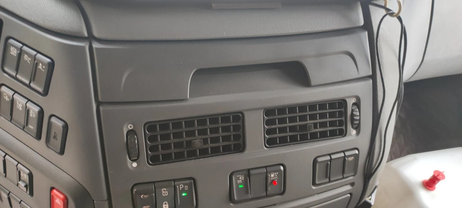 Daf FT XF 106  Композиция, снимка 9 - Камиони - 53711233