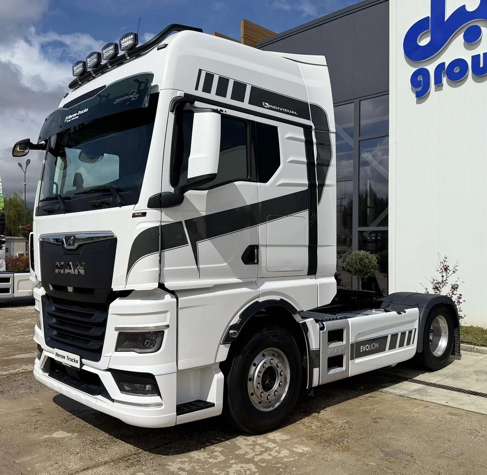 Man Tgx HEROS TRUCKS LEASING