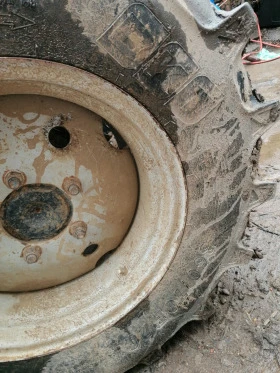 Трактор Беларус 82H, снимка 6