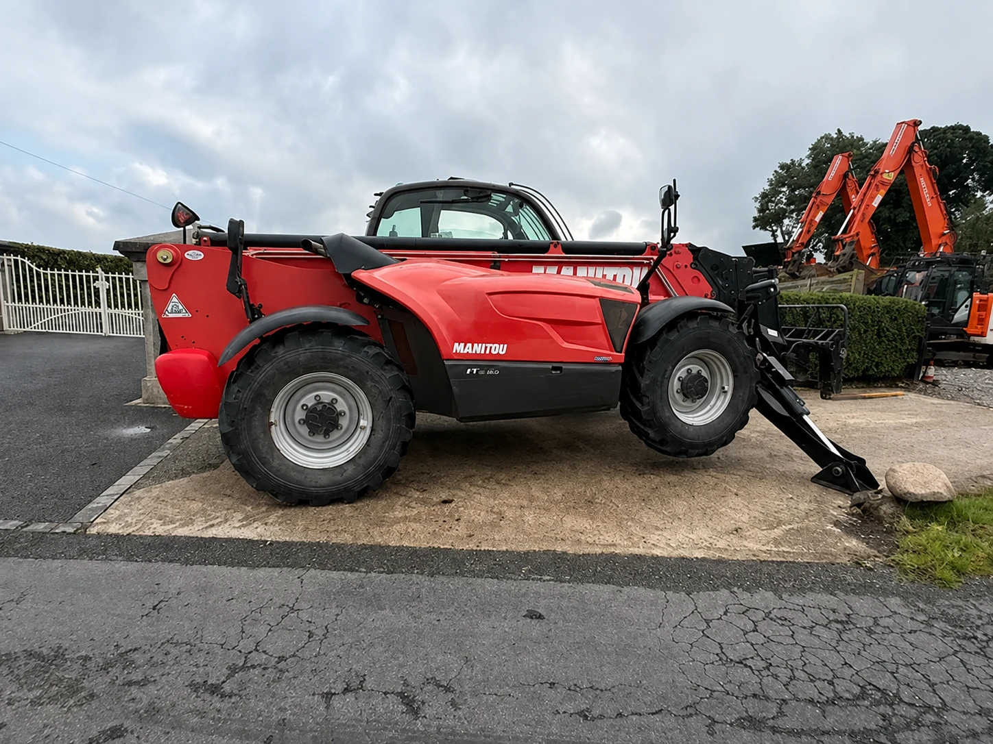 Телескопичен товарач Manitou MT1840, снимка 3 - Селскостопанска техника - 55887237