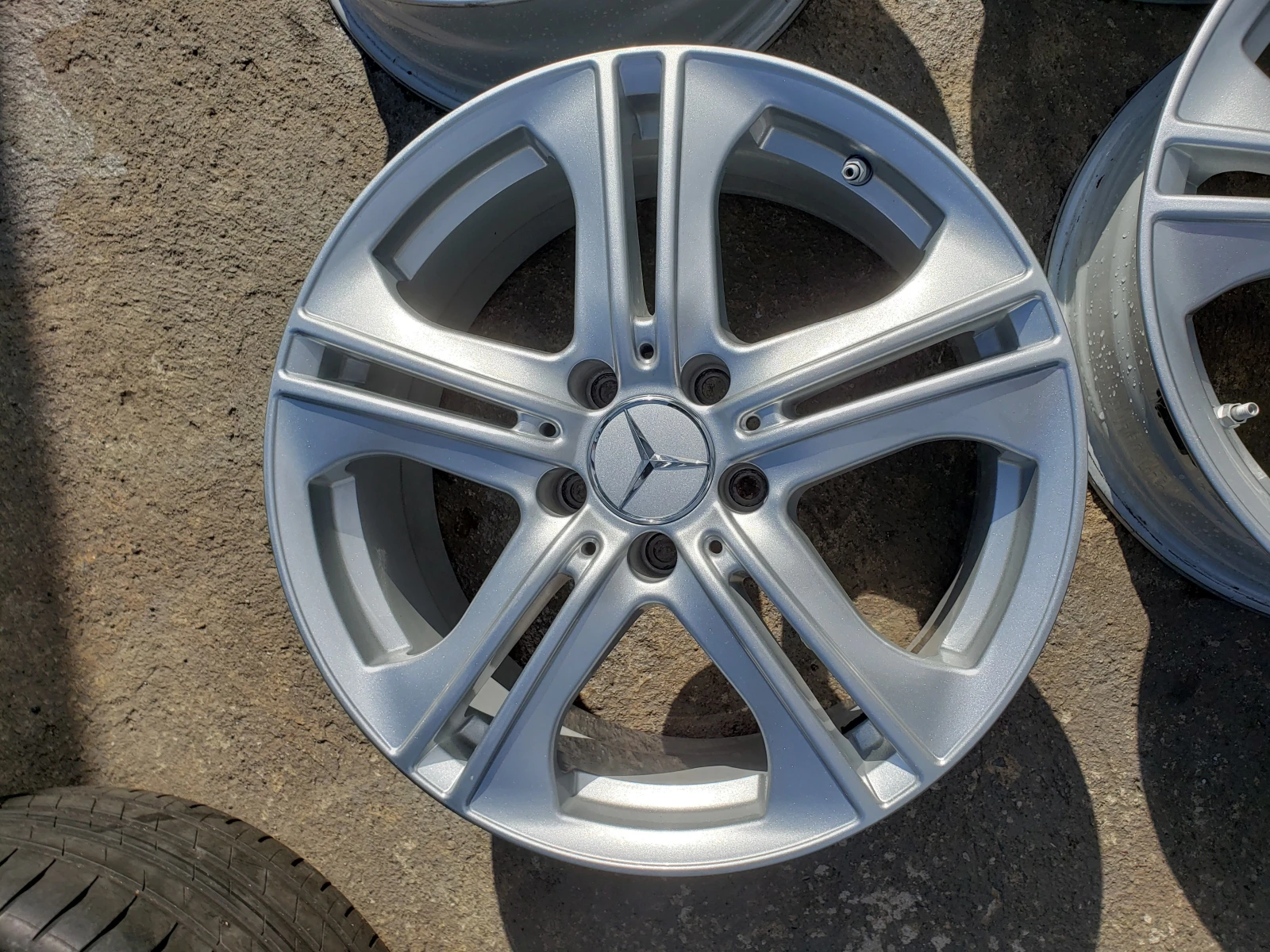 ������ | Mobile.bg � ����������� 6