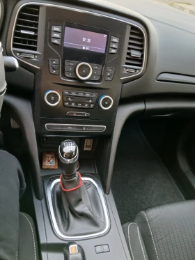 Renault Megane, снимка 8