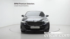 BMW i5, снимка 3