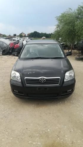 Toyota Avensis 2.2 D4D  - [1] 