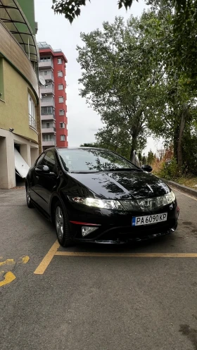     Honda Civic 1.8 Executive 