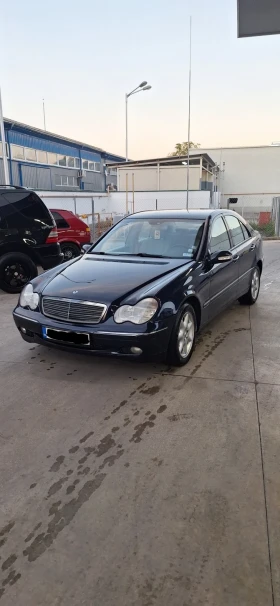 Mercedes-Benz C 220, снимка 1